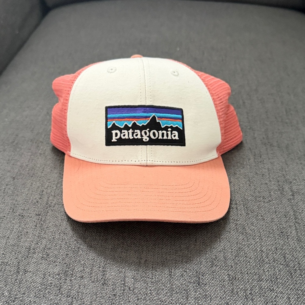 Patagonia Kids Trucker Hat - Coral Pink and White